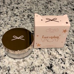 Ciate London Everyday Vacay setting powder